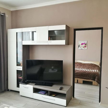 The Wings Apartment Sofia Bagian luar foto