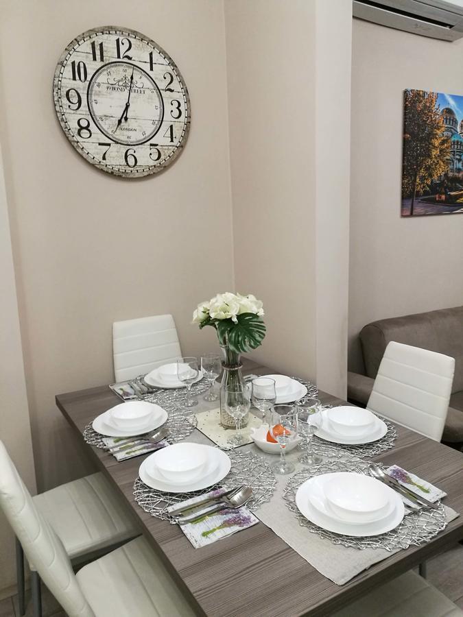 The Wings Apartment Sofia Bagian luar foto