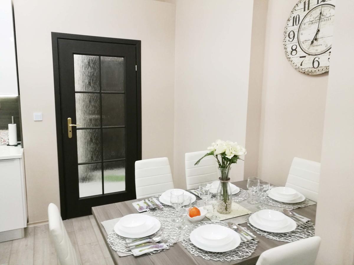 The Wings Apartment Sofia Bagian luar foto
